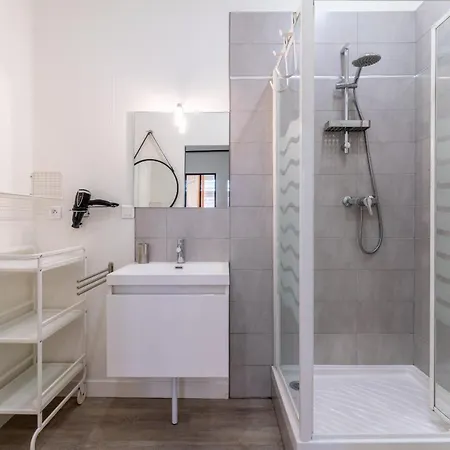 Apartment Confortable A